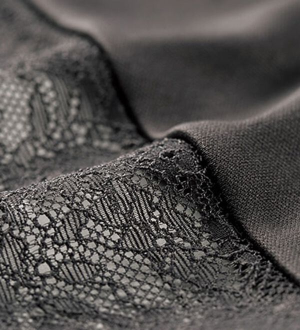 BELLUNA（ベルーナ）の「レース素材カップ付タンクトップ（タンクトップ・キャミソール）」｜詳細画像