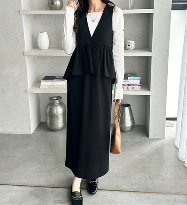 GeeRA（ジーラ）の「楽ちん！ペプラムジャンパースカート（ジャンパースカート）」｜詳細画像