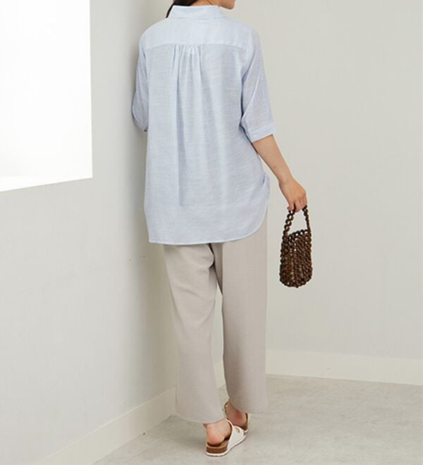 BELLUNA（ベルーナ）の「【シャツ+インナーのセット】スラブ素材ボタン使い裾タックシャツアンサンブル（アンサンブル）」｜詳細画像