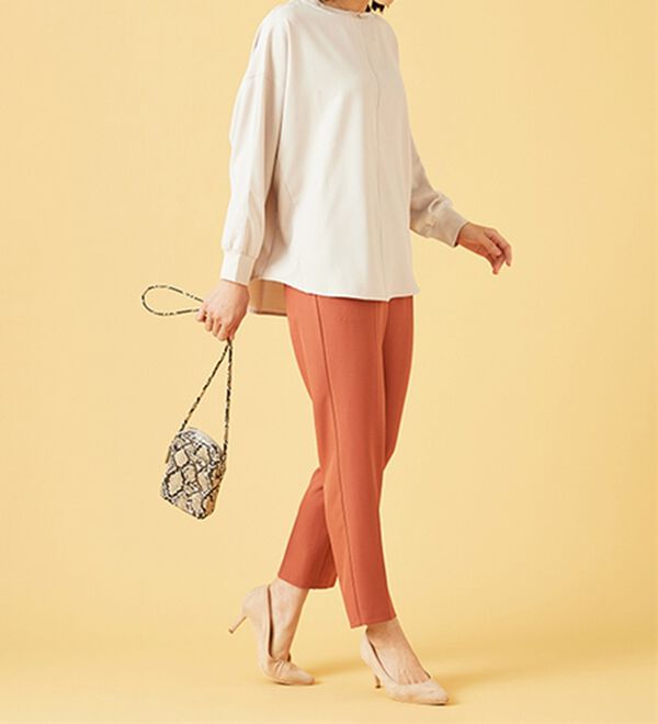 BELLUNA（ベルーナ）の「きれい見えドルマンプルオーバー（カットソー）」｜詳細画像