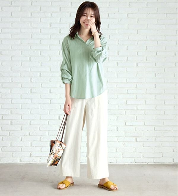 BELLUNA（ベルーナ）の「袖タックデザインスキッパーシャツ（シャツ）」｜詳細画像