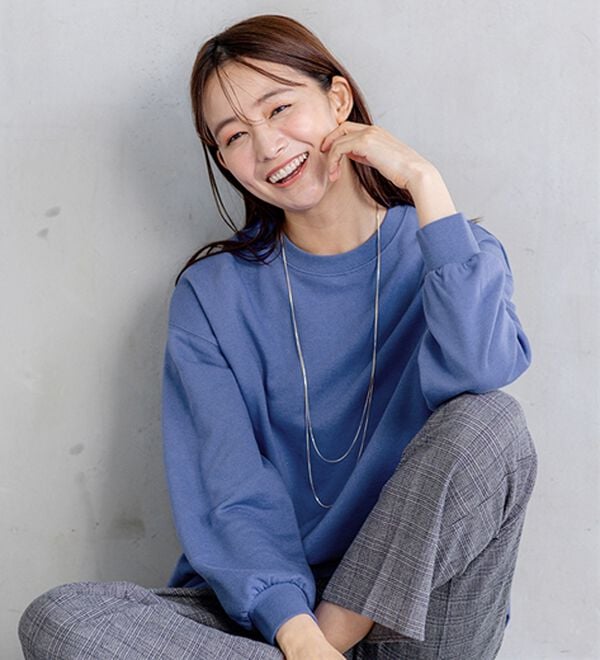 BELLUNA（ベルーナ）の「軽やか綿混！大人サマ見えスウェット（カットソー）」｜詳細画像