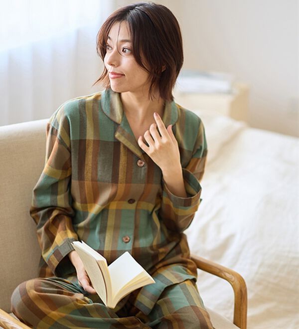 LAVIENNE（ラヴィエンヌ）の「綿１００％ふんわり柔か微起毛パジャマ（パジャマ・ルームウェア）」｜詳細画像