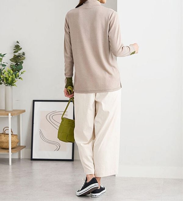 BELLUNA（ベルーナ）の「しっとり素材配色デザインプルオーバー（カットソー）」｜詳細画像