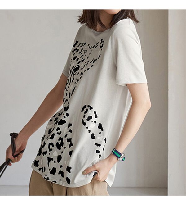 BELLUNA（ベルーナ）の「綿・テンセル（ＴＭ）繊維ロング丈プリントＴシャツ（Tシャツ）」｜詳細画像