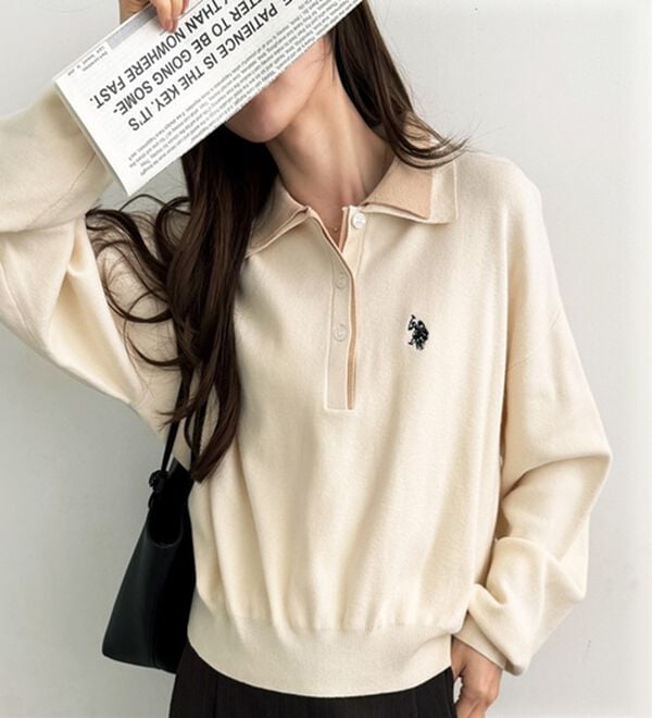 GeeRA（ジーラ）の「【U.S. POLO ASSN.】バイカラーポロ衿ニット（ニット・セーター）」｜アイボリー