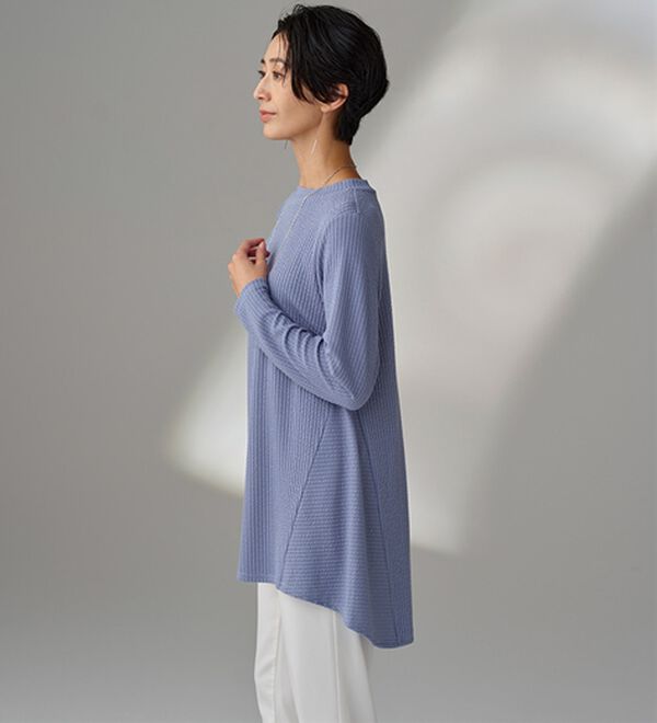 BELLUNA（ベルーナ）の「ふくれ素材フレアーデザインストレッチチュニック（チュニック）」｜詳細画像