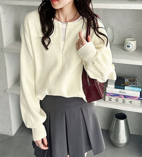 GeeRA（ジーラ）の「ハーフジップニットプルオーバー（ニット・セーター）」｜詳細画像