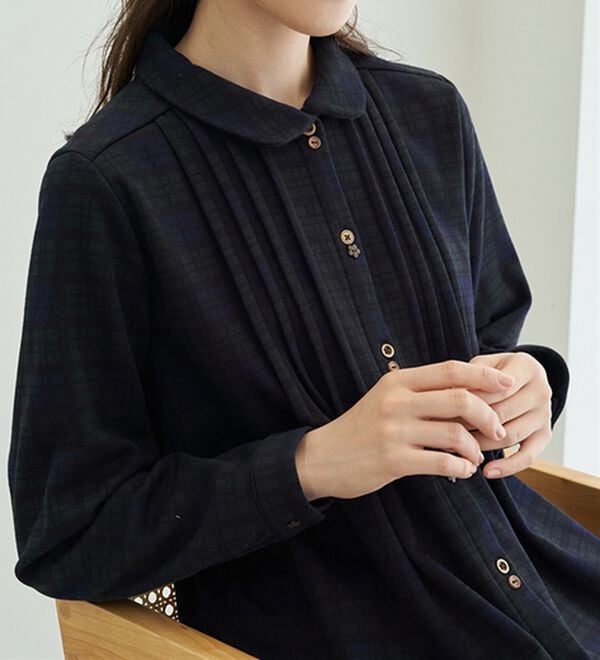 BELLUNA（ベルーナ）の「まるで着る毛布！静電防止付裏ファーブラウス（チュニック）」｜詳細画像