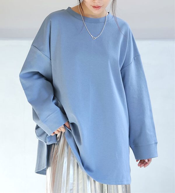 A HAPPY MARILYN（アハッピーマリリン）の「【Ｍ～８Ｌ／選べる袖丈】綿トレーナーライクビッグシルエットＴシャツ（Tシャツ）」｜くすみブルー