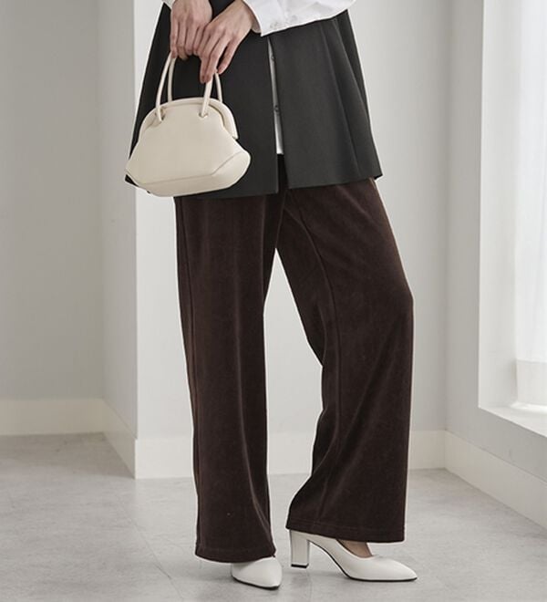 BELLUNA（ベルーナ）の「綺麗見えベロアワイドパンツ（フルレングスパンツ）」｜詳細画像