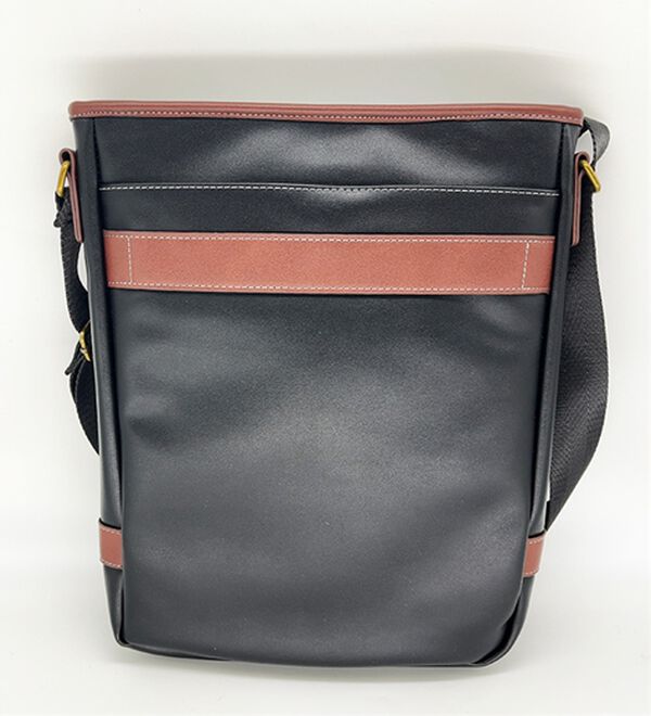 「＜ゴールデンベア＞７得ショルダーバッグ（メンズショルダーバッグ）」｜詳細画像