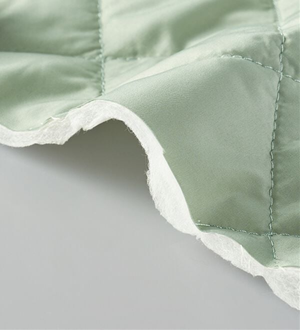 BELLUNA（ベルーナ）の「パイピング使い裏ボアキルトコート（ハーフコート）」｜詳細画像