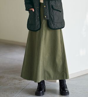BELLUNA（ベルーナ）の「＜＆ｃｏｃｏｃｈｉ＞綿混チノ素材フレアスカート（ロングスカート）」｜カーキ