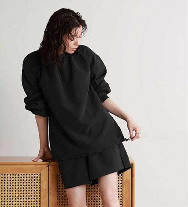 Pierrot（ピエロ）の「【速乾機能付】ギャザートップスラッシュガード（チュニック）」｜詳細画像