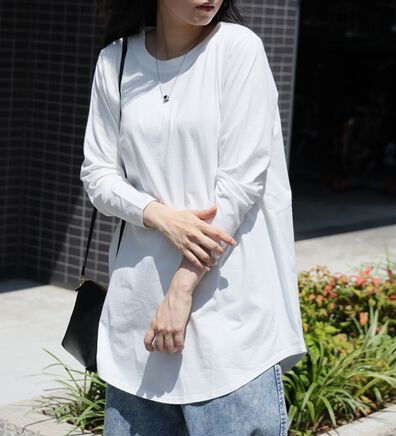 A HAPPY MARILYN（アハッピーマリリン）の「【Ｌ～８Ｌ】綿１００％裾フレア万能ロングＴシャツ（Tシャツ）」