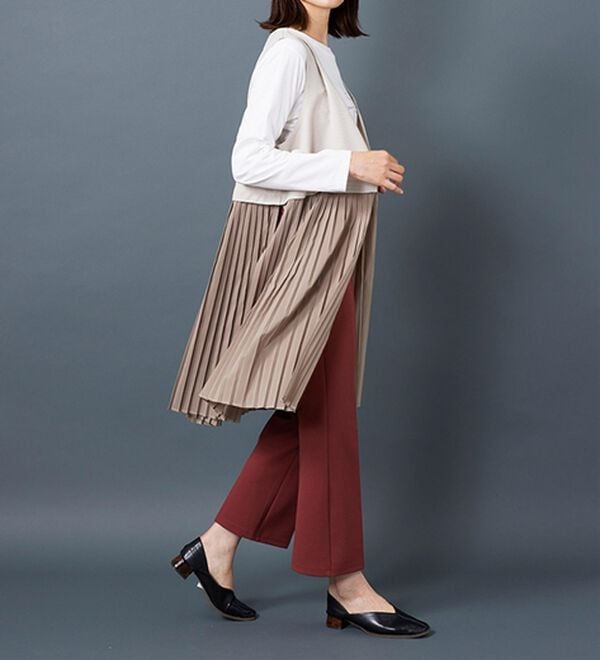 BELLUNA（ベルーナ）の「【Ｌａｇｒｉｌｕａ】異素材切替プリーツロングベスト（ジレ）」｜詳細画像