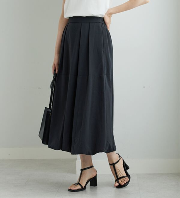 BELLUNA（ベルーナ）の「しぼ感素材バルーンスカート（ロングスカート）」｜詳細画像