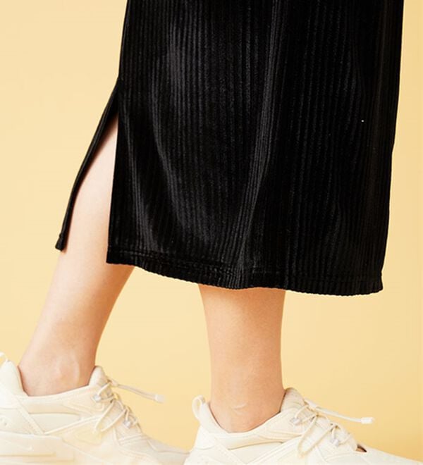 BELLUNA（ベルーナ）の「ベロア素材ナロースカート（ロングスカート）」｜詳細画像