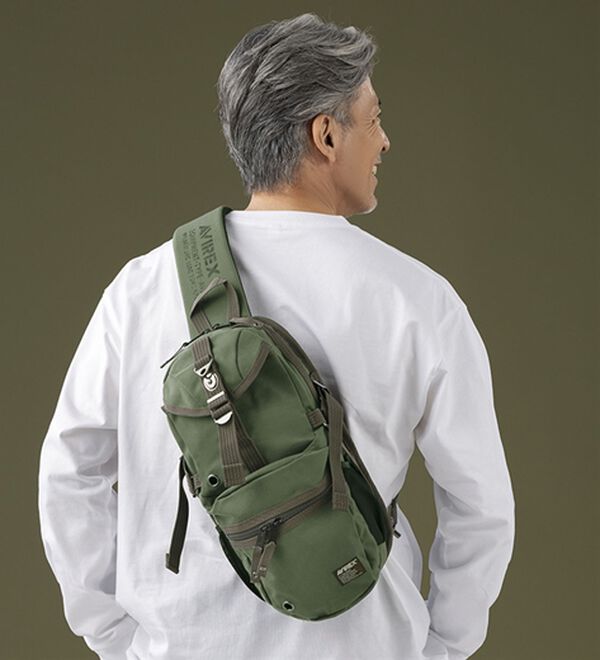 「＜アヴィレックス＞イーグルワンショルダー（メンズボディバッグ・ウエストポーチ）」｜詳細画像