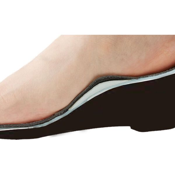 BELLUNA（ベルーナ）の「山羊革エレガントダブルラインパンプス（パンプス）」｜詳細画像