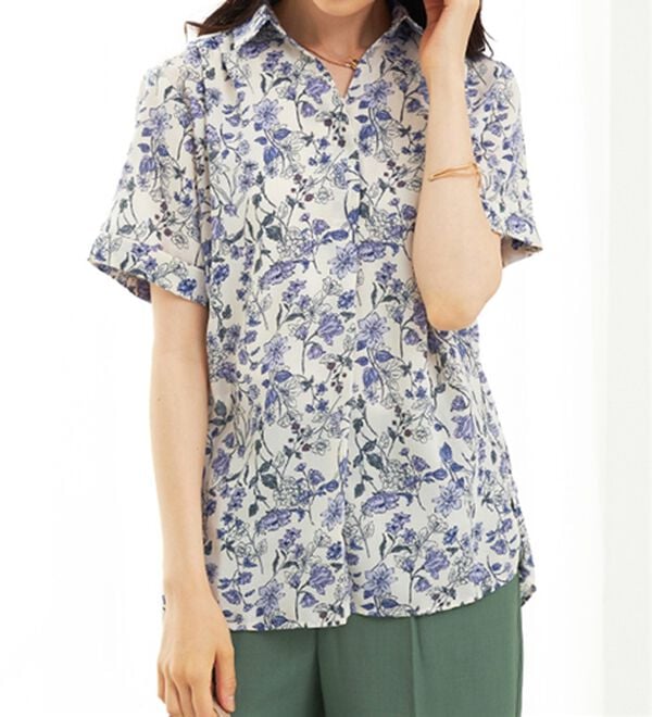 BELLUNA（ベルーナ）の「エアリーツイル裾タックシャツチュニック（チュニック）」｜詳細画像