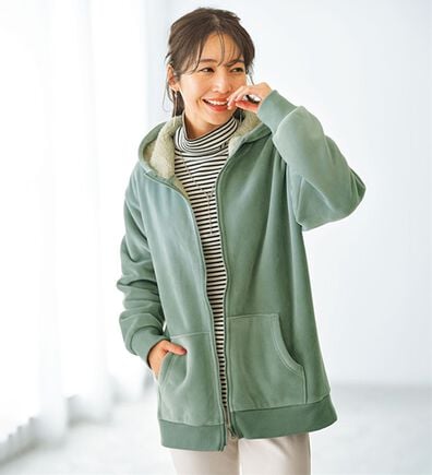 BELLUNA（ベルーナ）の「【快適Ｌａｂ．】リッチベロア素材裏ボアパーカー（パーカー）」