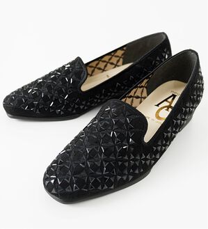 BELLUNA（ベルーナ）の「日本製きらめきビジューパンプス（パンプス）」｜ブラック