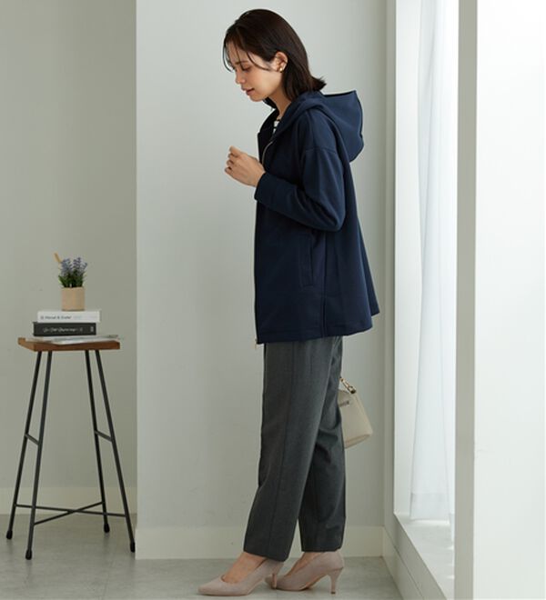 BELLUNA（ベルーナ）の「フードデザインとろみ素材ジップアップパーカー（パーカー）」｜詳細画像