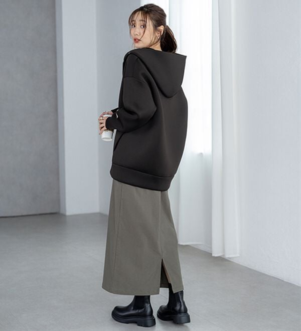 BELLUNA（ベルーナ）の「肩が疲れにくい！マシュマロ感覚ジップフーディー（ブルゾン）」｜詳細画像