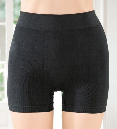 LAVIENNE（ラヴィエンヌ）の「【３枚組】整体師監修骨盤ガードル同色３枚組（１分丈）（ショーツ）」