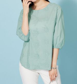 BELLUNA（ベルーナ）の「モチーフレース使いふんわり袖ブラウス（ブラウス）」｜詳細画像