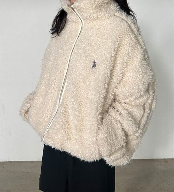 RANAN（ラナン）の「＜U.S.POLO ASSN.＞刺繍ボアブルゾン（ブルゾン）」｜詳細画像