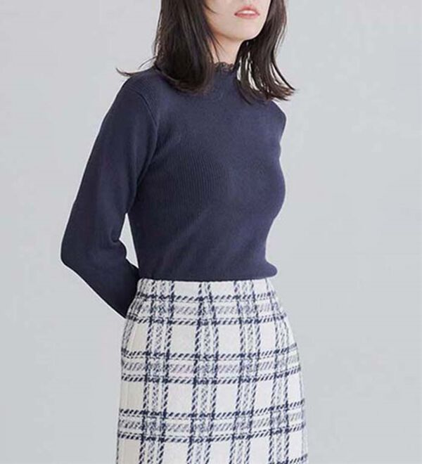 Pierrot（ピエロ）の「レース付ハイネックリブニット（ニット・セーター）」｜詳細画像