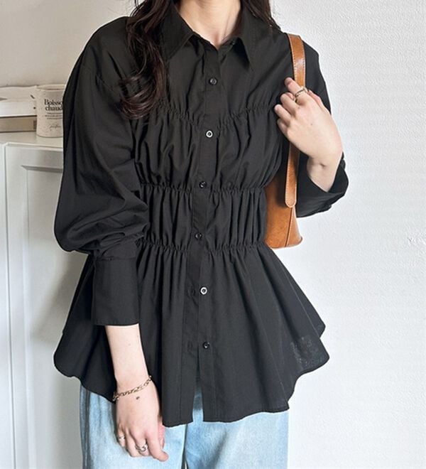 GeeRA（ジーラ）の「シャーリングビスチェデザインシャツ（シャツ）」｜詳細画像