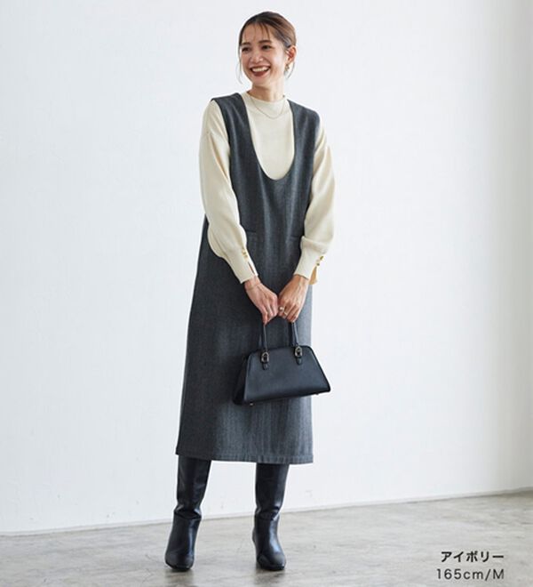 Pierrot（ピエロ）の「ゴールドボタンボリュームスリーブニット（ニット・セーター）」｜詳細画像