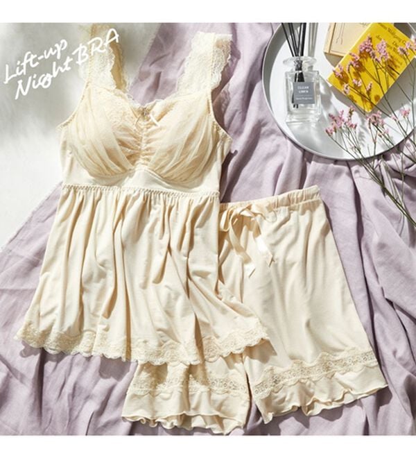 YU'NOW（ユナウ）の「【上下２点セット】リフトアップナイトブラキャミ＆ルームパンツセット（パジャマ・ルームウェア）」｜詳細画像