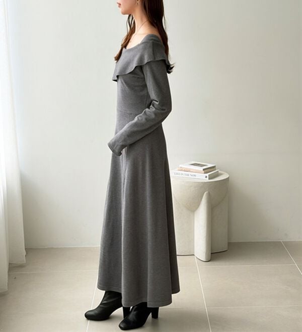 GeeRA（ジーラ）の「オフショル風アシメネックロングニットワンピｰス（ニットワンピース）」｜詳細画像