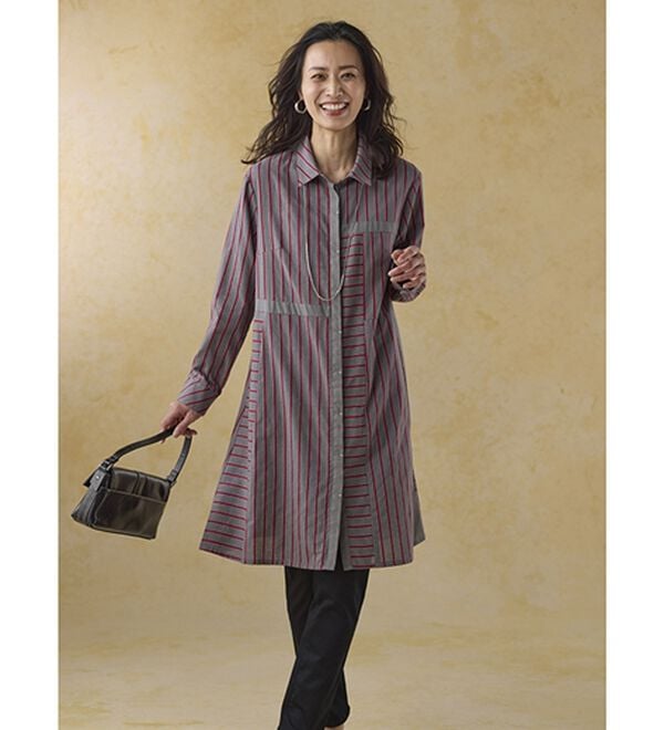 BELLUNA（ベルーナ）の「ランダムストライプ切替フレアーチュニック（チュニック）」｜詳細画像