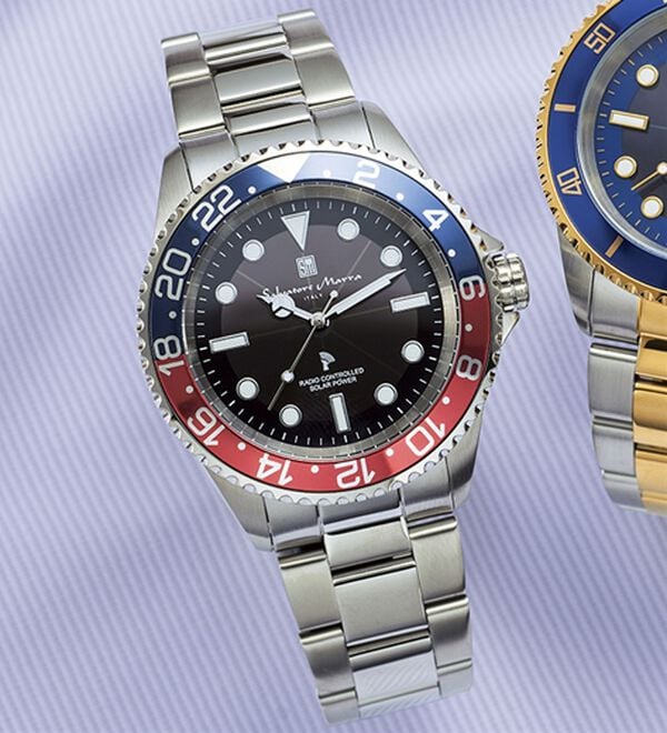 「サルバトーレマーラ　電波ソーラー時計（メンズ腕時計）」｜ブルーＸレッド