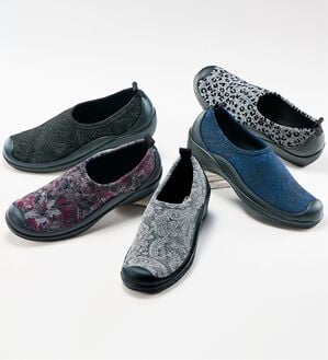 BELLUNA（ベルーナ）の「ゆったりワイズのびの～びウェッジシューズ（パンプス）」｜詳細画像