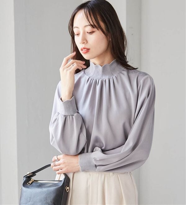 RANAN（ラナン）の「スカラップリブニット使いブラウス（ブラウス）」｜詳細画像