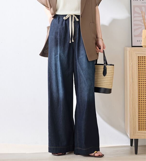 Viola e Viola（ヴィオラ エ ヴィオラ）の「涼やか！軽やか！極薄デニムイージーパンツ（その他パンツ）」｜ネイビー