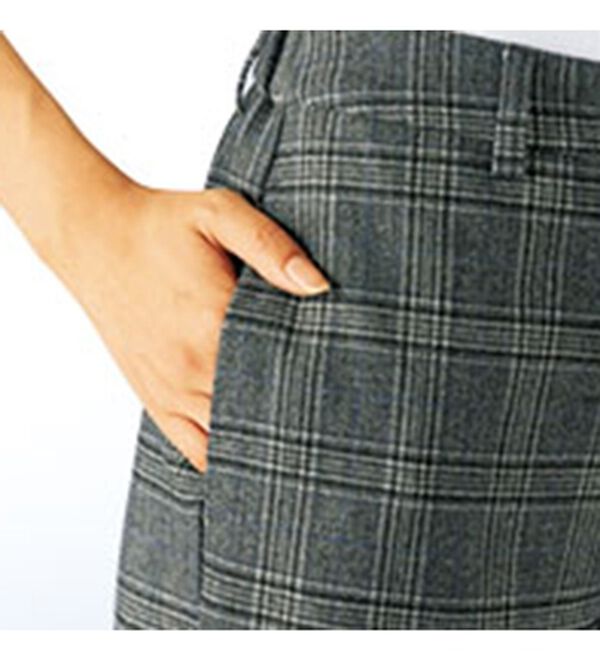 BELLUNA（ベルーナ）の「サマ見え（スーパーウォーム）ウール調センタープレスクロップドパンツ（クロップドパンツ）」｜詳細画像