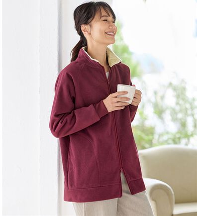 BELLUNA（ベルーナ）の「防風シート入り裏ボアあったかジャケット（ブルゾン）」