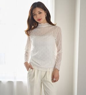 BELLUNA（ベルーナ）の「波柄立体ジャカードシアーインナー（カットソー）」｜オフ白