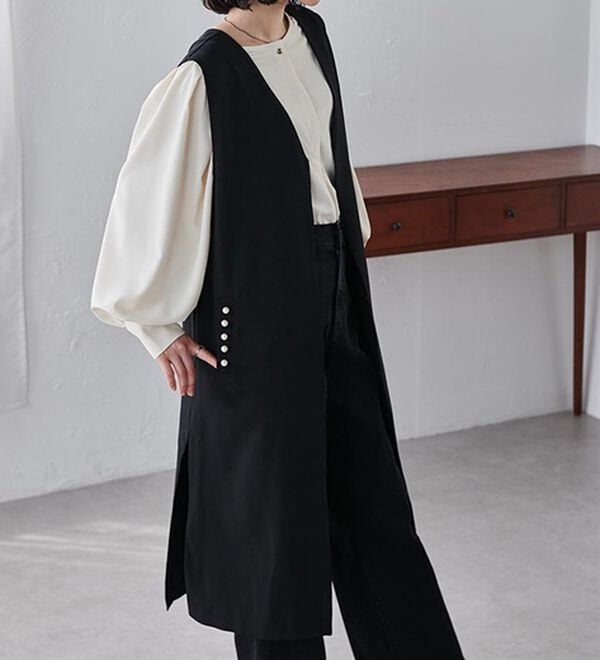 RANAN（ラナン）の「【セットアップ対応】パール調ビジュー付ロングジレ（ジレ）」｜詳細画像