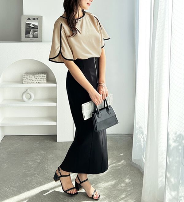 GeeRA（ジーラ）の「スリット入りフレアースリーブＴブラウス（ブラウス）」｜詳細画像