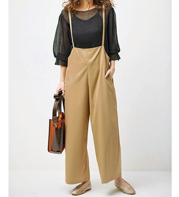 GeeRA（ジーラ）の「サロペットワイドパンツ（オールインワン）」｜ベージュ