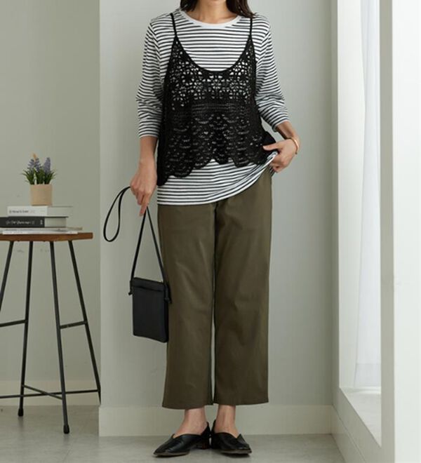 BELLUNA（ベルーナ）の「のびのびストレッチ美脚ストレートパンツ（ワイドパンツ・ガウチョ）」｜詳細画像